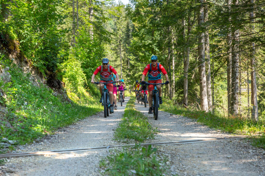 Guided mountain bike or electric mountain bike tour – 3 hours